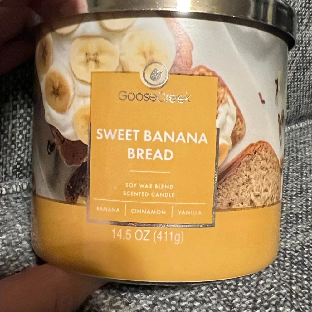 NWT Goose Creek Sweet Banana Bread 3-Wick Candle